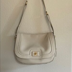 NWOT Marc Jacobs 100% leather cream gray purse Shoulder Bag adjustable strap